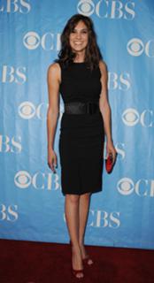 Daniela Ruah feet photo thumbnail