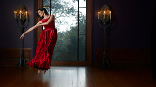 Daniela Ruah feet photo thumbnail