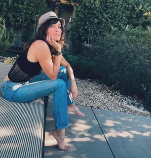 Daniela Ruah feet photo 4