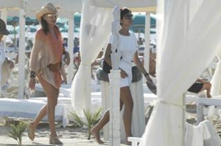 Daniela Santanché feet photo 19