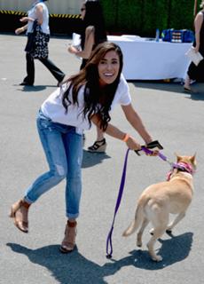 Daniella Alonso feet photo thumbnail