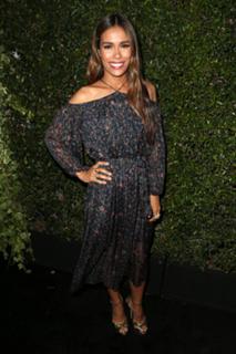 Daniella Alonso feet photo thumbnail