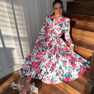 Daniella Alonso feet photo thumbnail