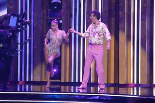 Daniella Karagach feet photo 10