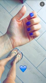 Daniella Monet feet photo thumbnail
