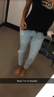 Daniella Monet feet photo thumbnail