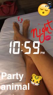 Daniella Monet feet photo thumbnail
