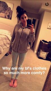 Daniella Monet feet photo thumbnail