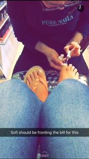 Daniella Monet feet photo thumbnail