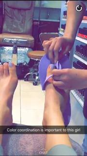 Daniella Monet feet photo thumbnail