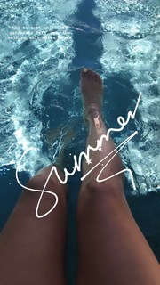 Daniella Monet feet photo thumbnail