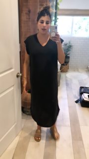 Daniella Monet feet photo thumbnail