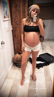 Daniella Monet feet photo thumbnail