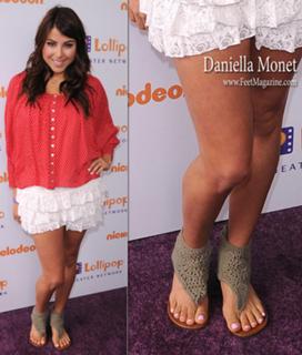 Daniella Monet feet photo thumbnail