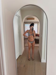 Daniella Monet feet photo 4