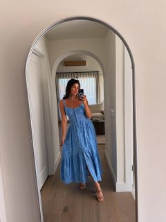 Daniella Monet feet photo 1