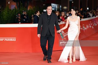 Daniella Pick feet photo thumbnail