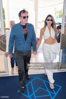 Daniella Pick feet photo thumbnail