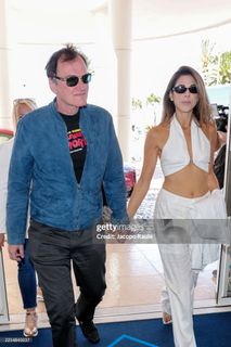 Daniella Pick feet photo thumbnail