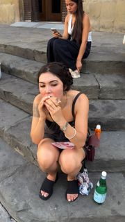Daniella Pineda feet photo 1