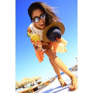 Daniella Rahme feet photo thumbnail