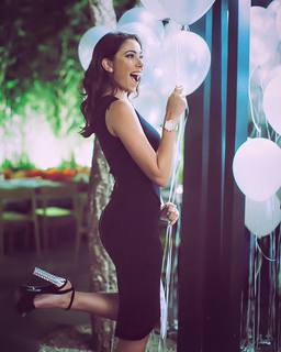 Daniella Rahme feet photo thumbnail