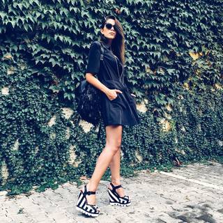 Daniella Rahme feet photo thumbnail