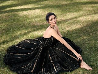 Daniella Rahme feet photo thumbnail