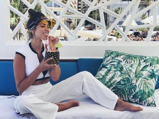 Daniella Rahme feet photo thumbnail