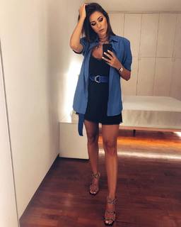 Daniella Rahme feet photo thumbnail