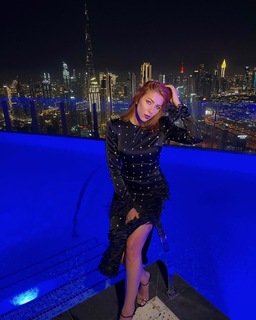 Daniella Rahme feet photo thumbnail