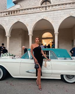 Daniella Rahme feet photo thumbnail