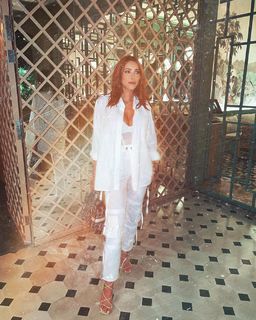 Daniella Rahme feet photo thumbnail