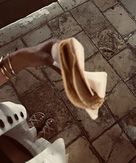 Daniella Rahme feet photo thumbnail