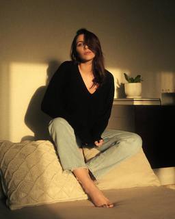 Daniella Rahme feet photo thumbnail