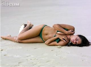 Daniella Sarahyba feet photo 11