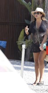 Daniella Semaan feet photo 4