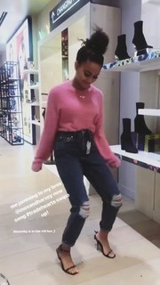 Daniella Taylor feet photo 8
