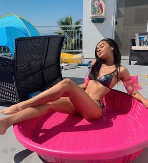 Daniella Taylor feet photo 4