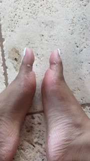 Daniella Taylor feet photo 17