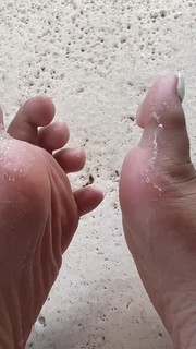 Daniella Taylor feet photo 12