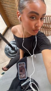 Daniella Taylor feet photo 7