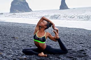 Danielle Acoff feet photo 5