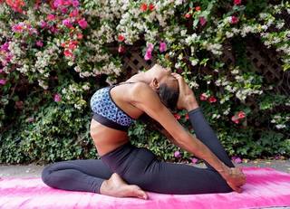 Danielle Acoff feet photo 16