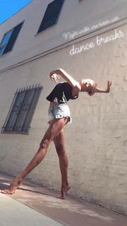 Danielle Acoff feet photo 9