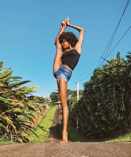 Danielle Acoff feet photo 6