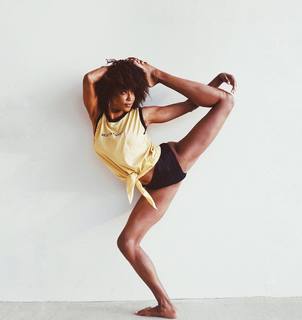 Danielle Acoff feet photo 1