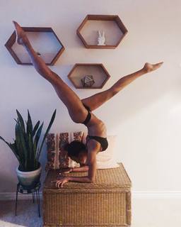 Danielle Acoff feet photo 2