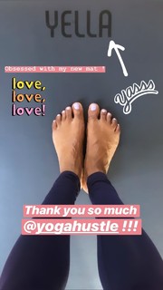 Danielle Acoff feet photo 5