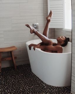 Danielle Acoff feet photo 4